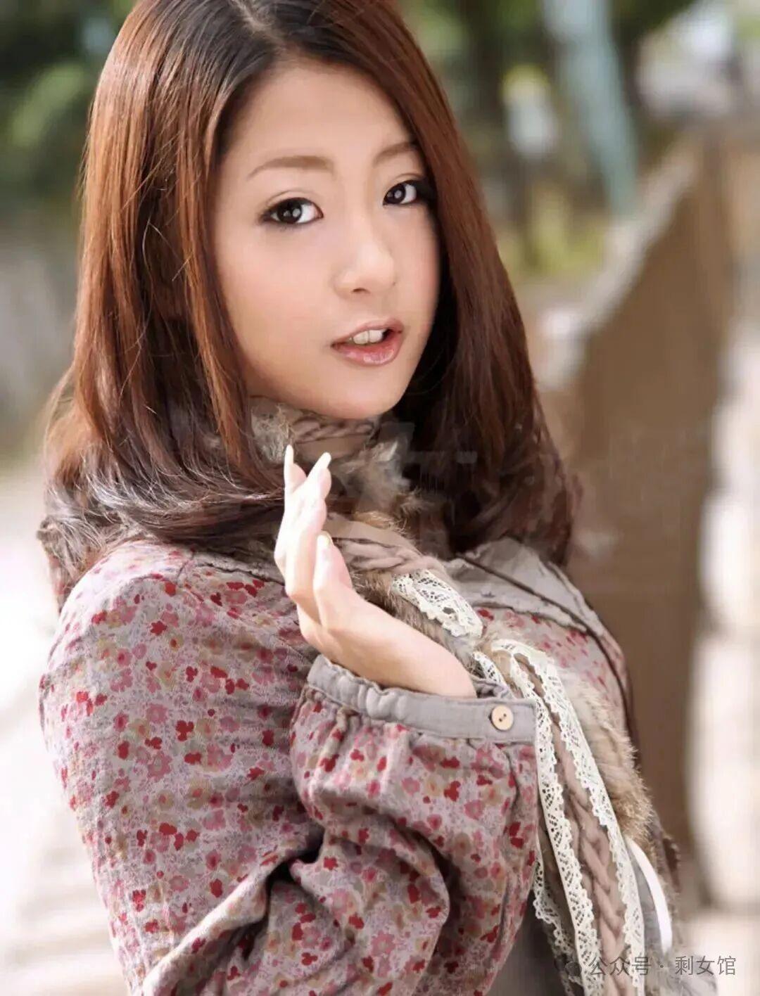 高中生